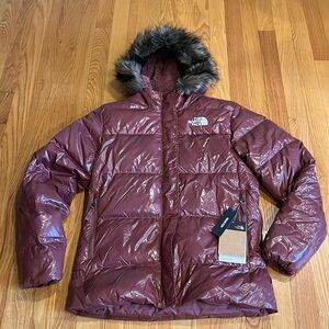Girls The North Face recylced down jacket XL 14-16